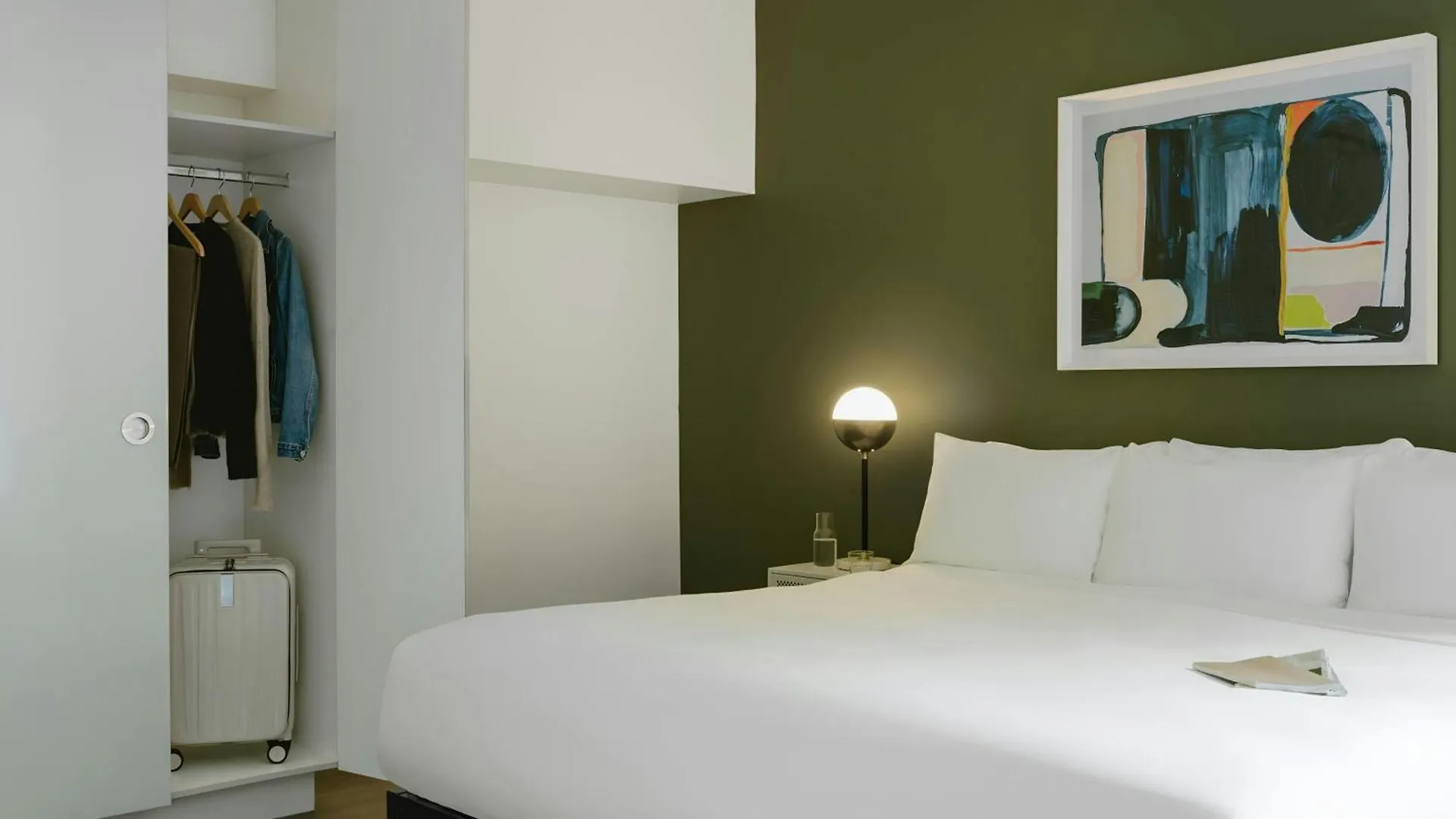 Sonder By Marriott Bonvoy Revival Apartments English Bay Βανκούβερ