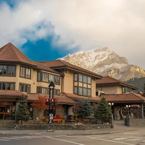 Elk + Avenue Hotel Banff
