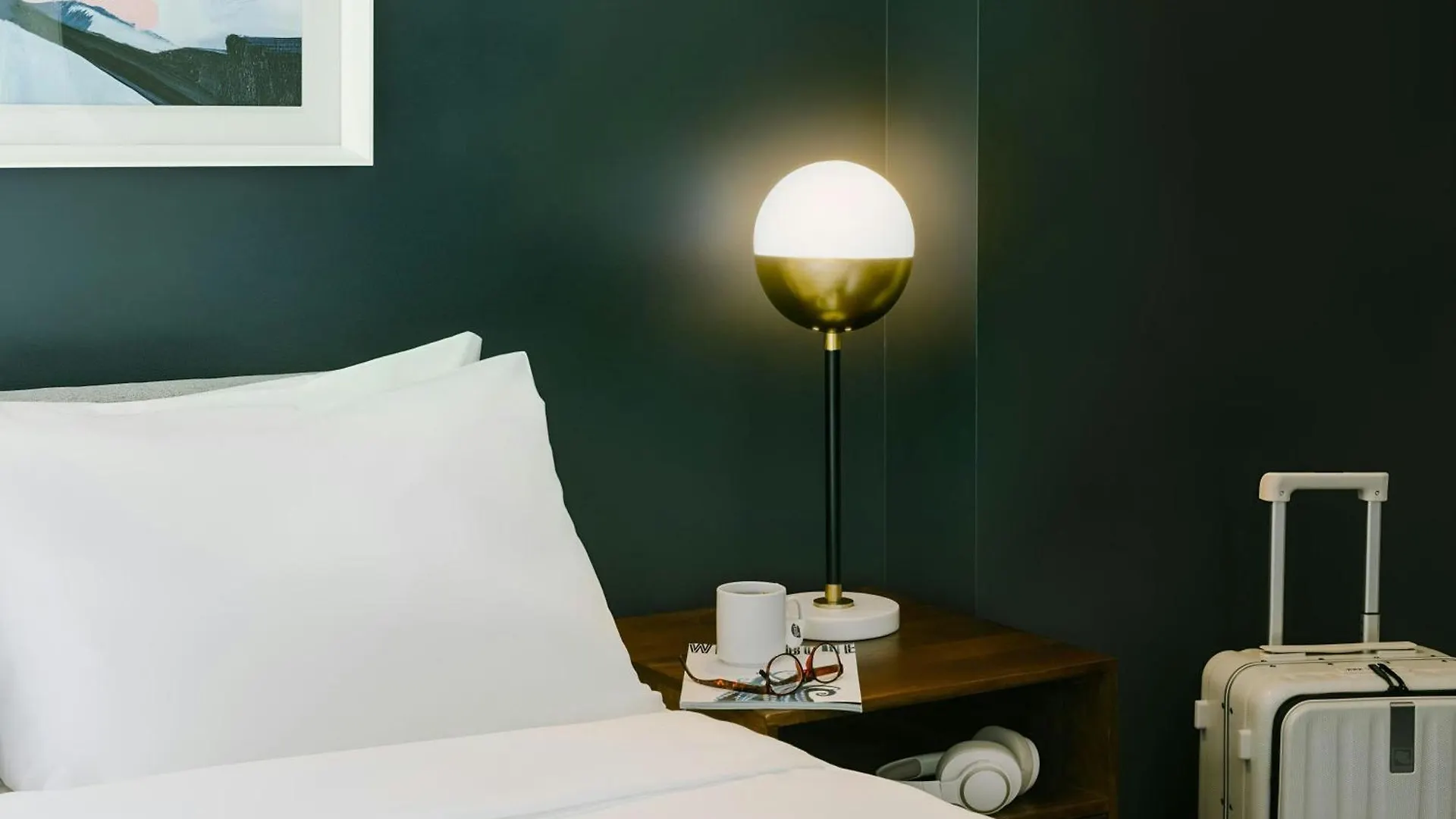 Apart-hotel Sonder By Marriott Bonvoy Revival Apartments English Bay Vancouver